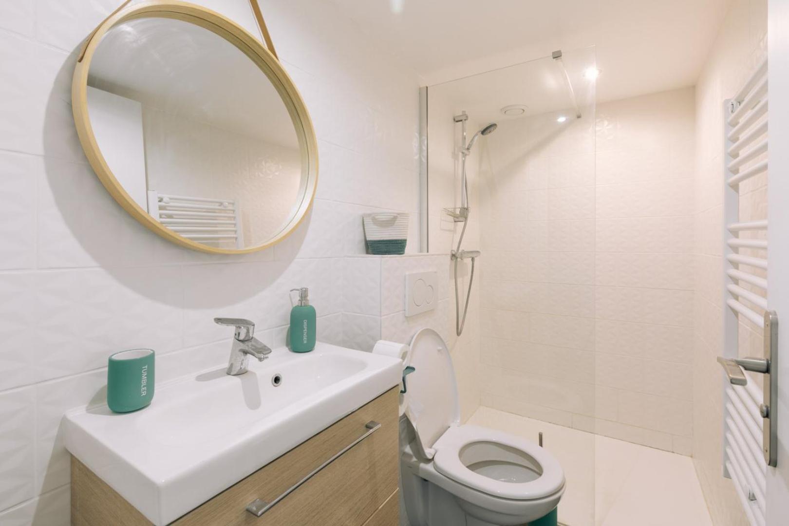 Appartement Disponible - - Equipped Duplex - From 1 To 6 Guests Paris